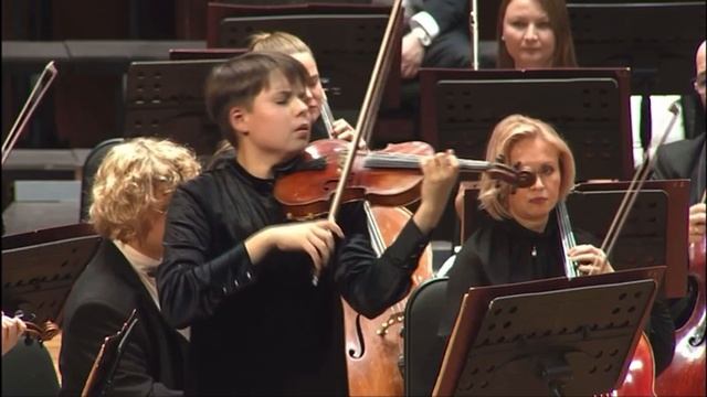 Глеб Панов Сен-Санс «Интродукция и рондо каприччиозо» смотреть онлайн