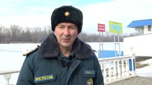 Спасатели предупреждают об опасности выхода на неокрепший лед