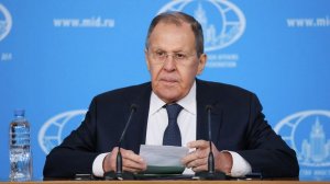 Поставьте на место Гренландии, жителей Крыма и все станет понятно - Лавров