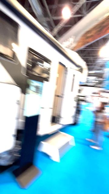 🚍😍Идеальный альков для семьи — Sun Living A60SP смотреть онлайн