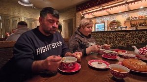 Мукбанг/ Ужинаем в  нашем любимом  кафе Узбекской кухни/.