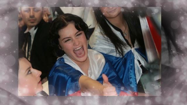 Анастасия Приходько, споткнувшись ,обратилась к смотреть онлайн