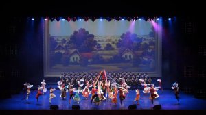 "Многонациональная карусель", Театр "Гжель". "Multinational Carousel", Gzhel Theatre.