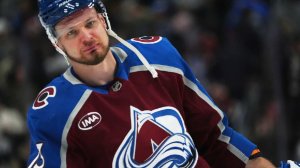 Российский хоккеист "Колорадо" Ничушкин попал в ДТП