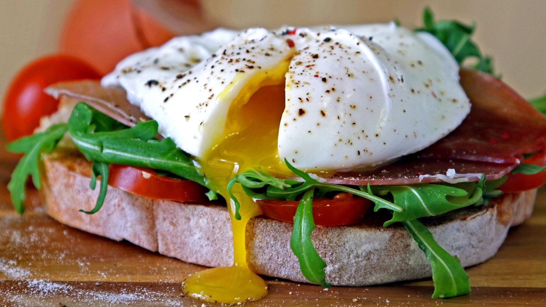 ЯЙЦО ПАШОТ смотреть онлайн