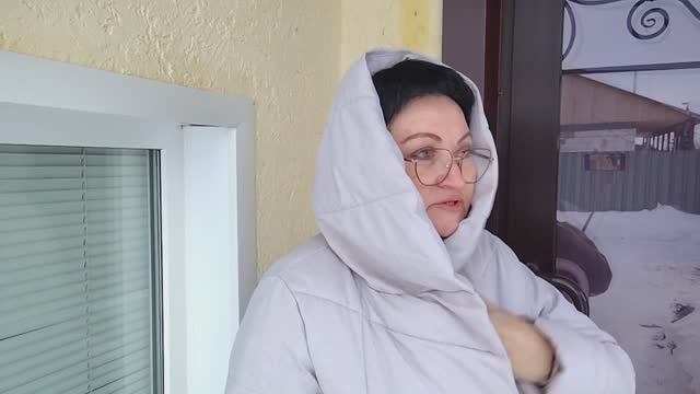 ВАДИМ ПРИШЁЛ, А У МЕНЯ ЕЩЁ НЕ ГОТОВО смотреть онлайн