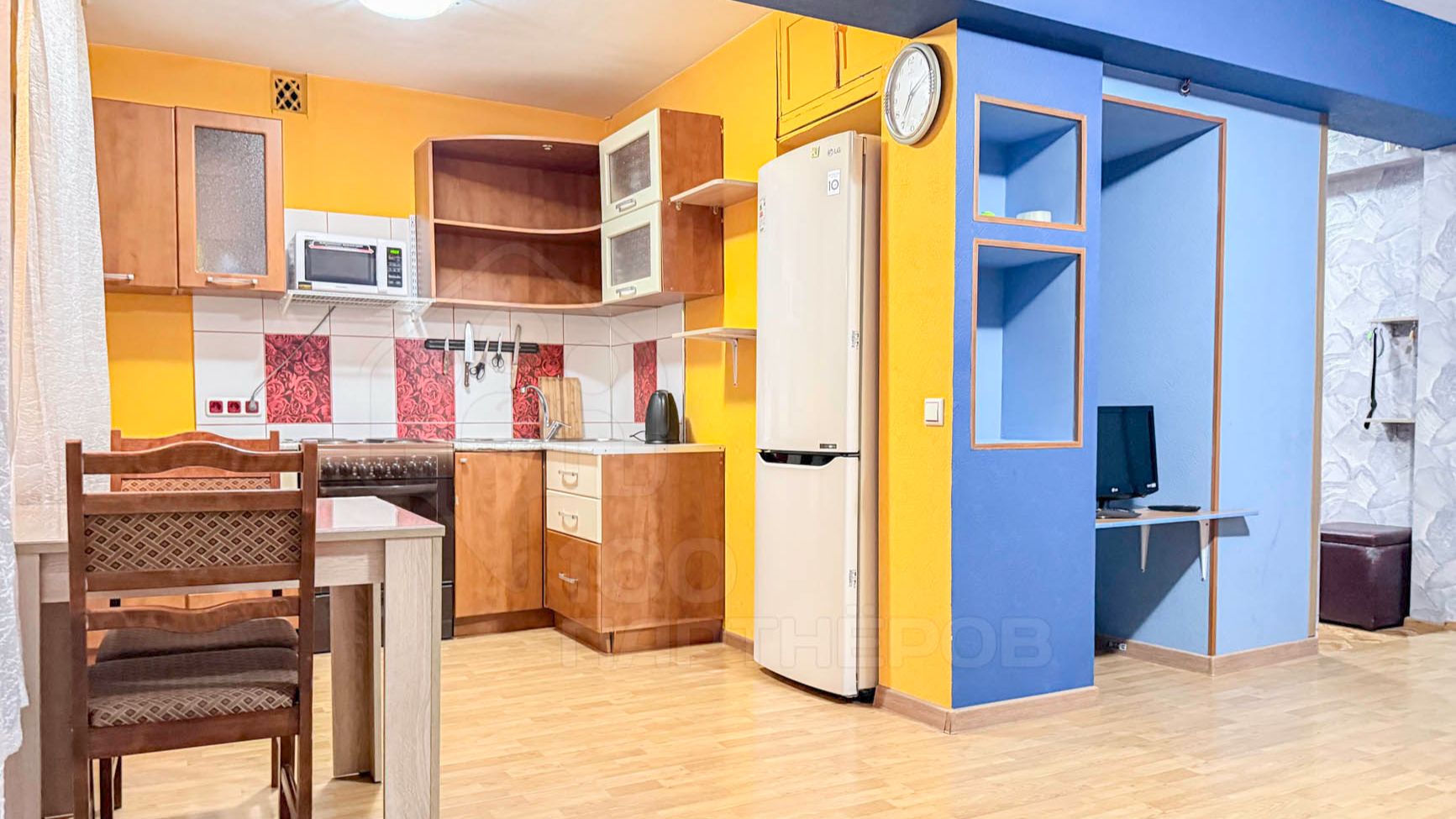 Рум-тур 2-к квартиры по адресу: ул. Декабрьских Событий, д. 86 смотреть онлайн