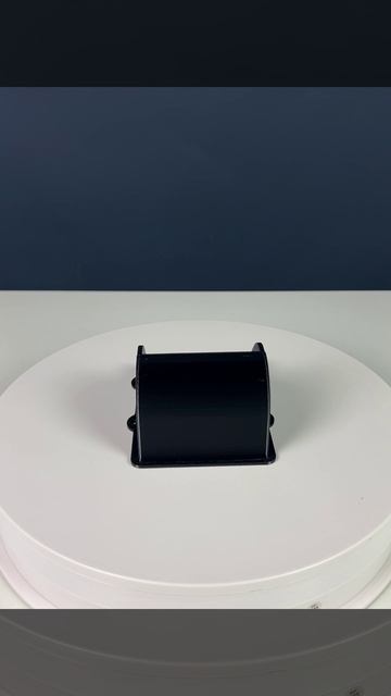 Козырек для розетки 1 местный зыкрытый (черный) смотреть онлайн