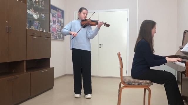 М.Мусоргский «Гопак» из оперы «Сорочинская ярмарка», Г.Пуньяни «Ларго» смотреть онлайн