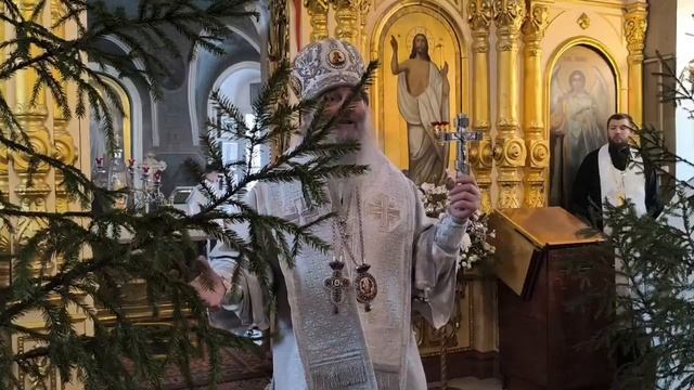 Проповедь митрополита Иоанна в Крещенский сочельник в храме Рождества Пресвятой Богородицы смотреть онлайн