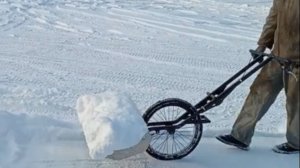 Лопата с колесом - снег убрать очень легко, никакой нагрузки на спину и суставы