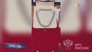 Пассажирка из Дубая пыталась провезти в "Шереметьево" украшения на 34 млн рублей