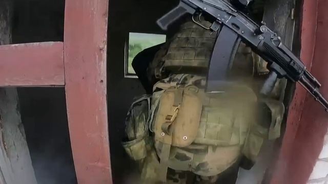 Сотрудники уссурийского ОМОН отметили 8 годовщину создания подразделения. смотреть онлайн