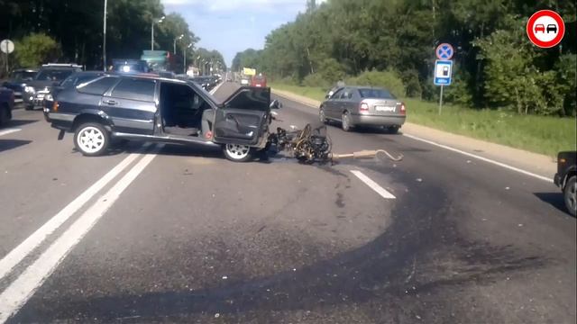 Судьба Беспощадна к Самоуверенным Лихачам на Дороге. Аварии и ДТП снятые на регистратор.