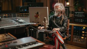 07. Referencing, Critical Listening, Mix Bus, Headroom, Transients and Latency