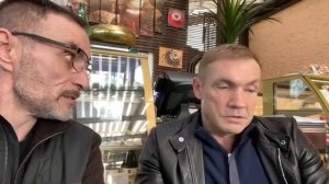 Дядя Слава не боялся критики. И даже отвечал на неё без оскорблений.