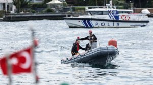 Тело мужчины нашли в Босфорском проливе, где ранее пропал пловец Свечников