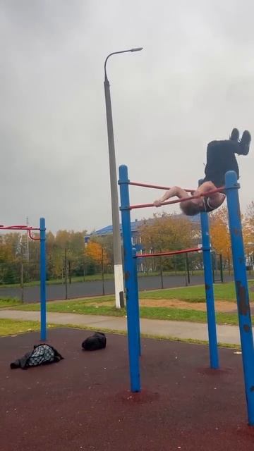 Молодец парень )).mp4 смотреть онлайн