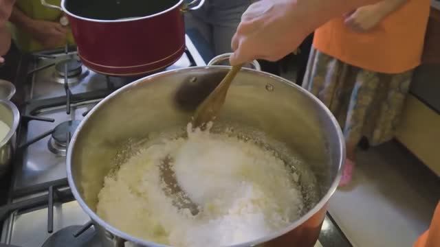 27.04.2024 Кулинарный мастер класс от проекта Вегалайф с Александром Хакимовым смотреть онлайн