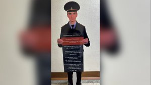 ПОХИТИЛ ПОЛИЦЕЙСКОГО