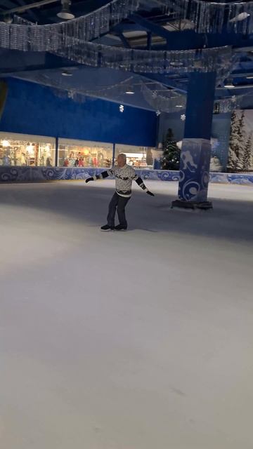 На катке МУССОН 115