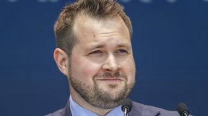 Член ЕП от Дании Вистисен публично послал Трампа "к черту"