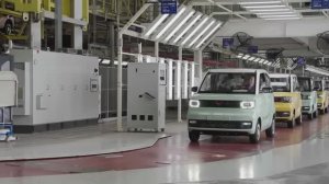 Самый доступный китайский Мини-электромобиль - ПОЛНЫЙ производственный процесс.