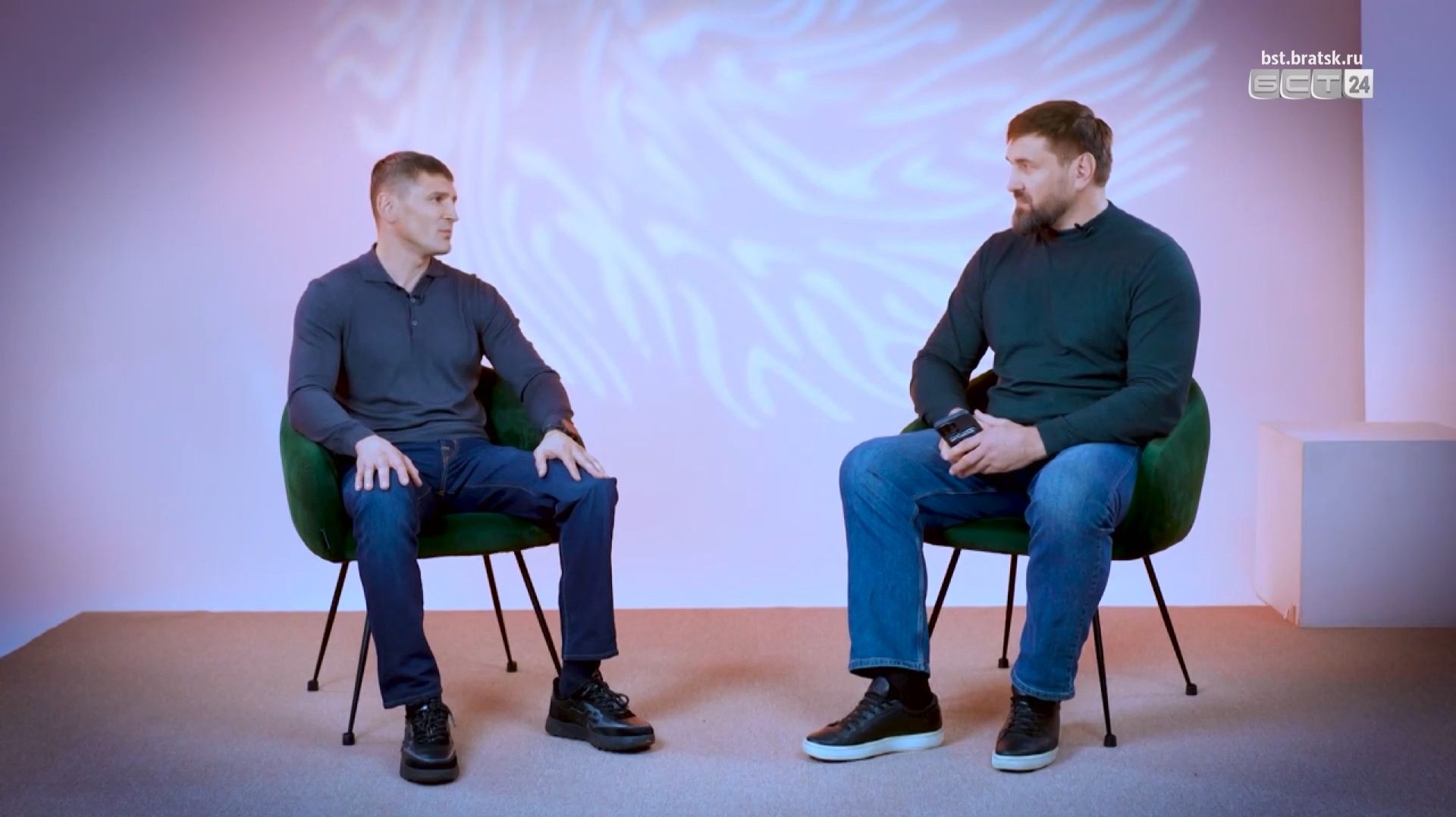 «Разговор о боксе»: глава федерации бокса Иркутской области Александр Ракислов смотреть онлайн