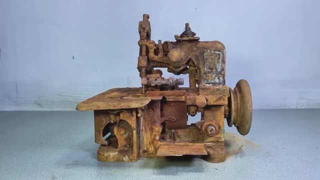 Восстановление оверлока на ручной тяге. смотреть онлайн