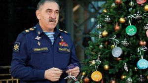 Замглавы Минобороны Евкуров исполнил мечты двух детей в рамках "Елки желаний"