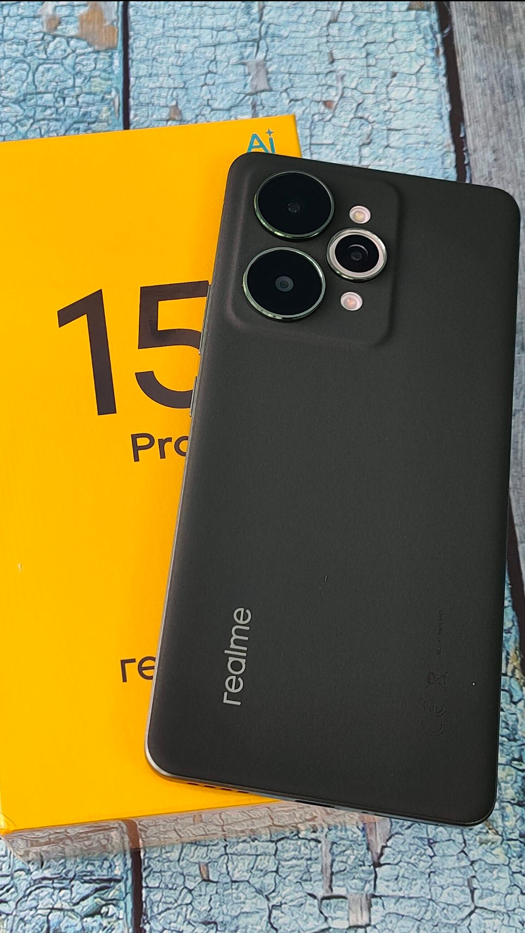 realme 15 Pro 5G 8/256Gb Antutu Test смотреть онлайн
