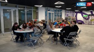 «Сцена на холсте»: в Центре молодёжи прошла акция, посвящённая Дню артиста