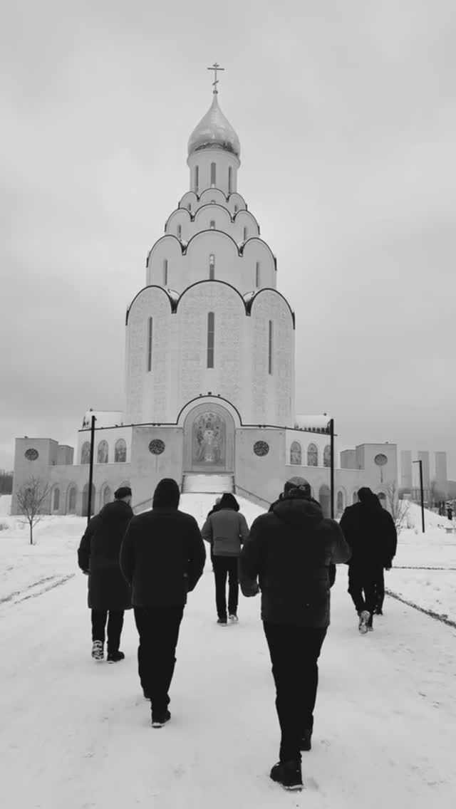 Хор Сретенского монастыря, А. Бородейко, И. Деменкова - На краю (анонс) смотреть онлайн