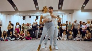 Бачата, которая не стареет: красивый танец Кристиана и Габриэллы под Lejos