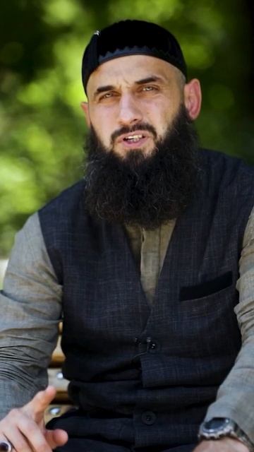 О братстве (на чеченском языке), часть 1. Шейх Шамиль аш-Шафи'ий. смотреть онлайн