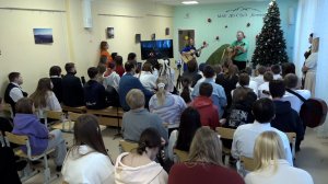 С песней в кругу друзей