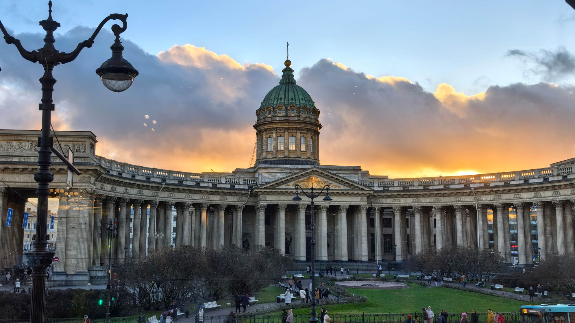 Большое путешествие в Санкт-Петербург. смотреть онлайн