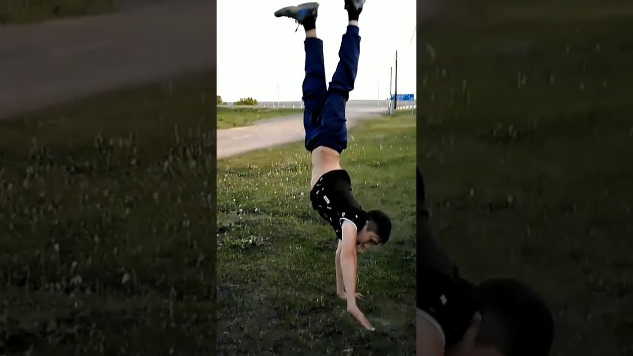 Handstand walking смотреть онлайн