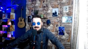 Сердючка -Данилко попятился назад от голода.