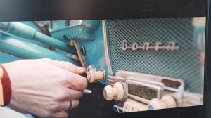 Отличная разработка для установки качественного ФМ на автомобили "ГАЗ", "Москвич", "Победа".