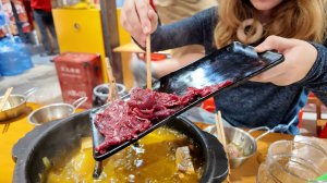 Только в мусорном баке дешевле и то не факт. Безлимитный хо-го ресторан в Гуанчжоу