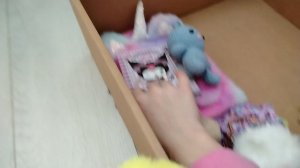 Эмма едет к бабушке! Собираем рюкзак в стиле котика?