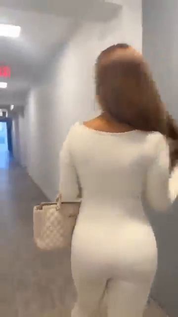 White Trending Elegance for Every Body ｜ Moda Look #style смотреть онлайн