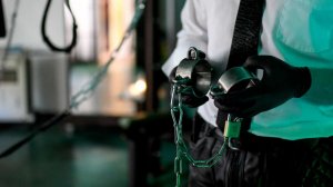 Задушивший жену во время секс-игры сомелье оказался организатором БДСМ-клуба