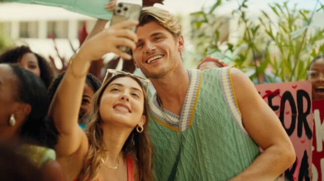 Любовный переполох 2026 — Русский трейлер смотреть онлайн