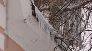 Сосульки на крышах 20.01.2025