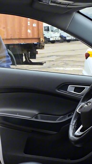 Chery Tiggo 4 или Geely Emgrand? Комплектация и реальное качество #авто #такси #топ #рек #яндекс смотреть онлайн