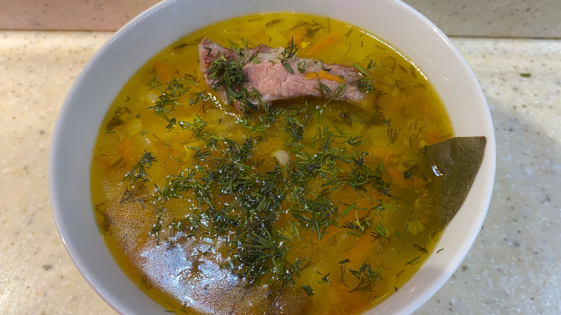 Гороховый суп с копчеными рёбрышками смотреть онлайн