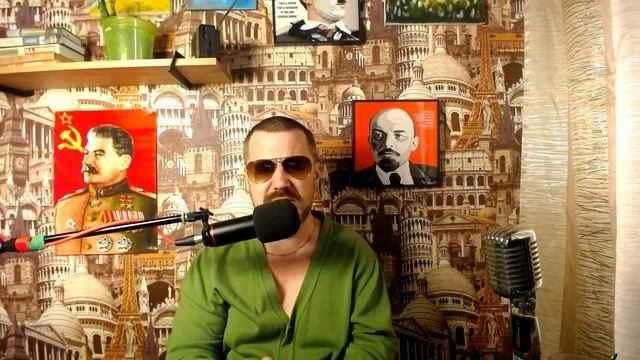 Изгнанная актриса Юлия Ауг, поливавшая РФ из шл смотреть онлайн