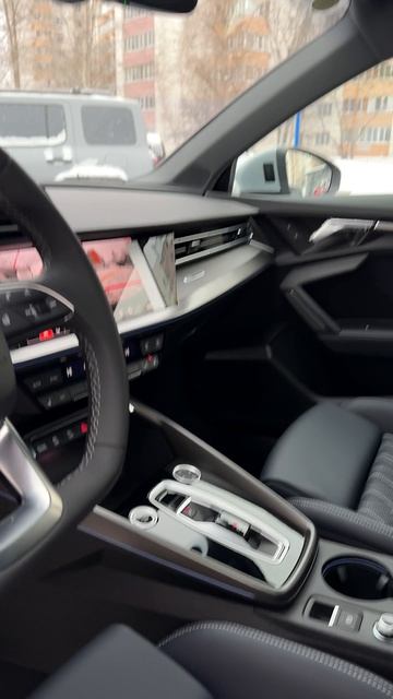 В продаже новая Audi А3 Sportback 35 TFSI ,1.5 S tronic 2025 года выпуска - 4 200 000 рублей смотреть онлайн